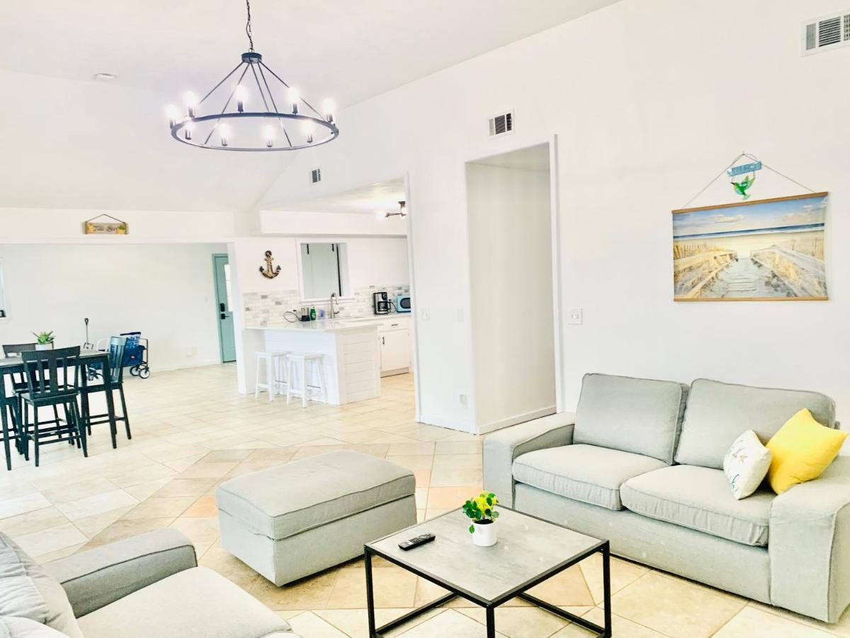 פנמה סיטי ביץ' Sea Salt Vacation Home, Private Pool - Walk To Beach מראה חיצוני תמונה