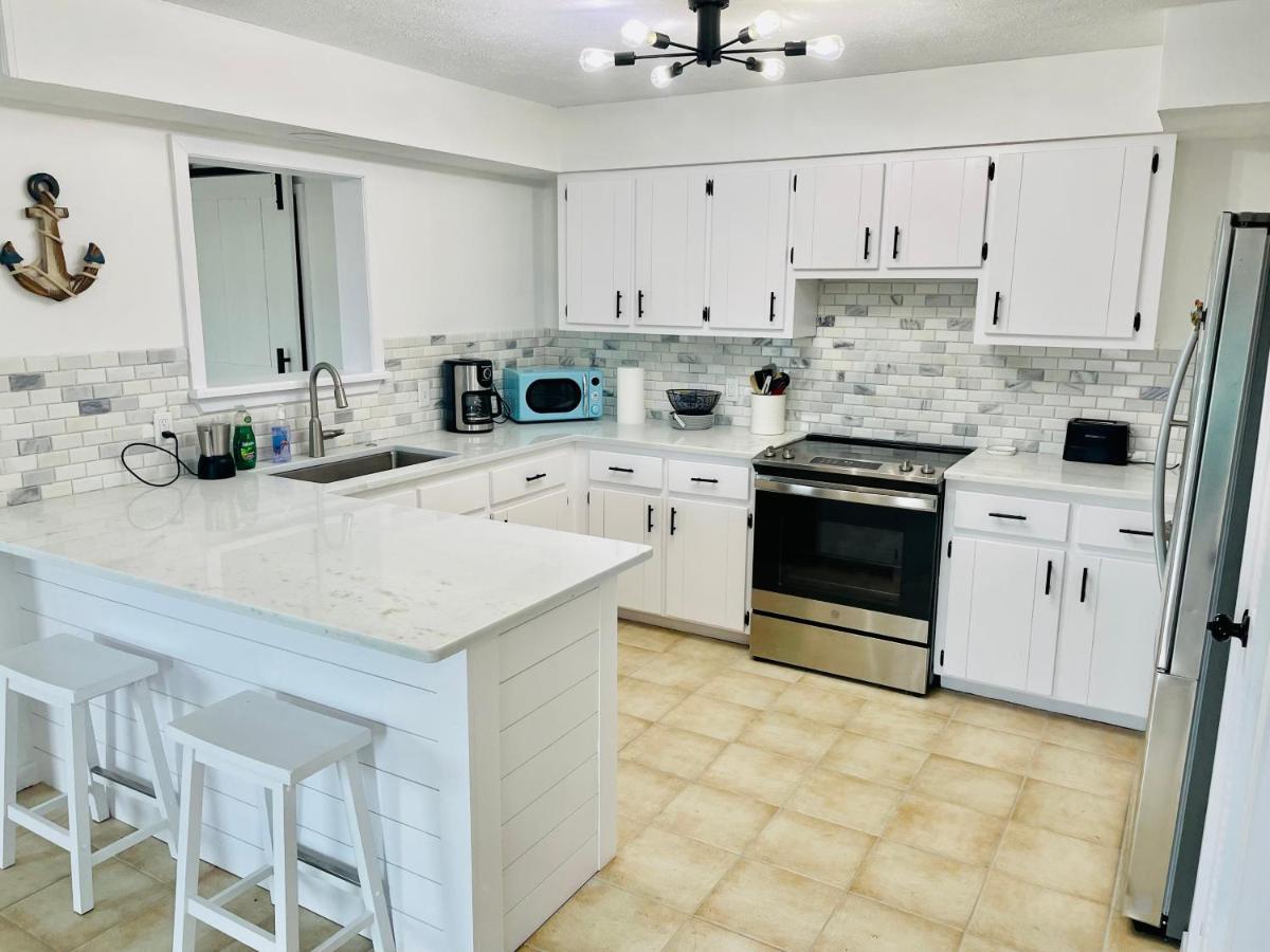 פנמה סיטי ביץ' Sea Salt Vacation Home, Private Pool - Walk To Beach מראה חיצוני תמונה